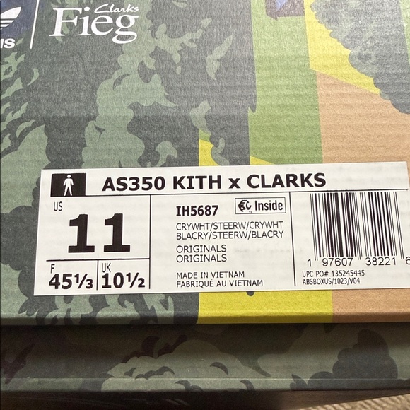 KITHxCLARKS ADIDAS - Picture 11 of 12